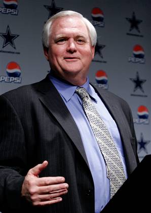 WADE PHILLIPS (above) was able to turn the Cowboys around this season.